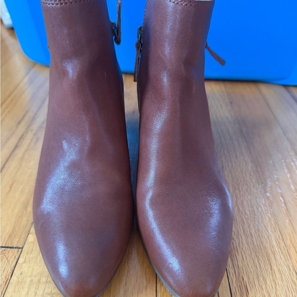 FRYE Judith Double Zip Leather Ankle Boots in Whiskey Brown size 9 - Picture 7 of 10